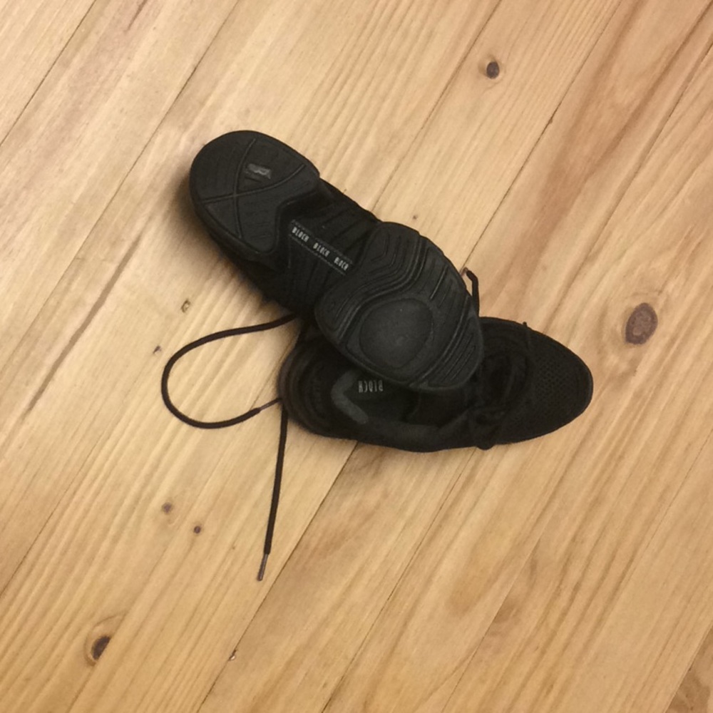 Bloch dance jazz shoes size 5.5